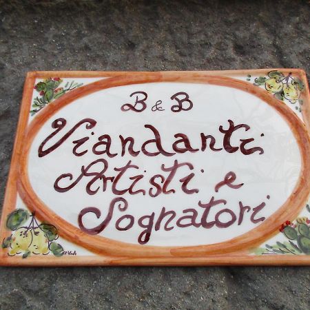 Comano Viandanti, Artisti E Sognatori住宿加早餐旅馆 外观 照片