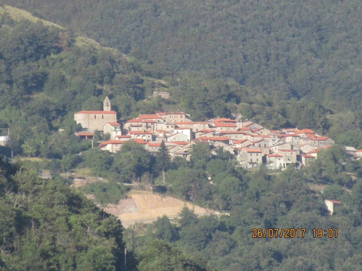 Comano Viandanti, Artisti E Sognatori住宿加早餐旅馆 外观 照片